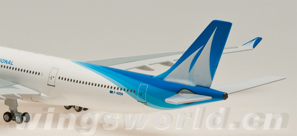 aeroclassics 1:400 ac4fhzen corsair 科西嘉地中海航空 airbus a330