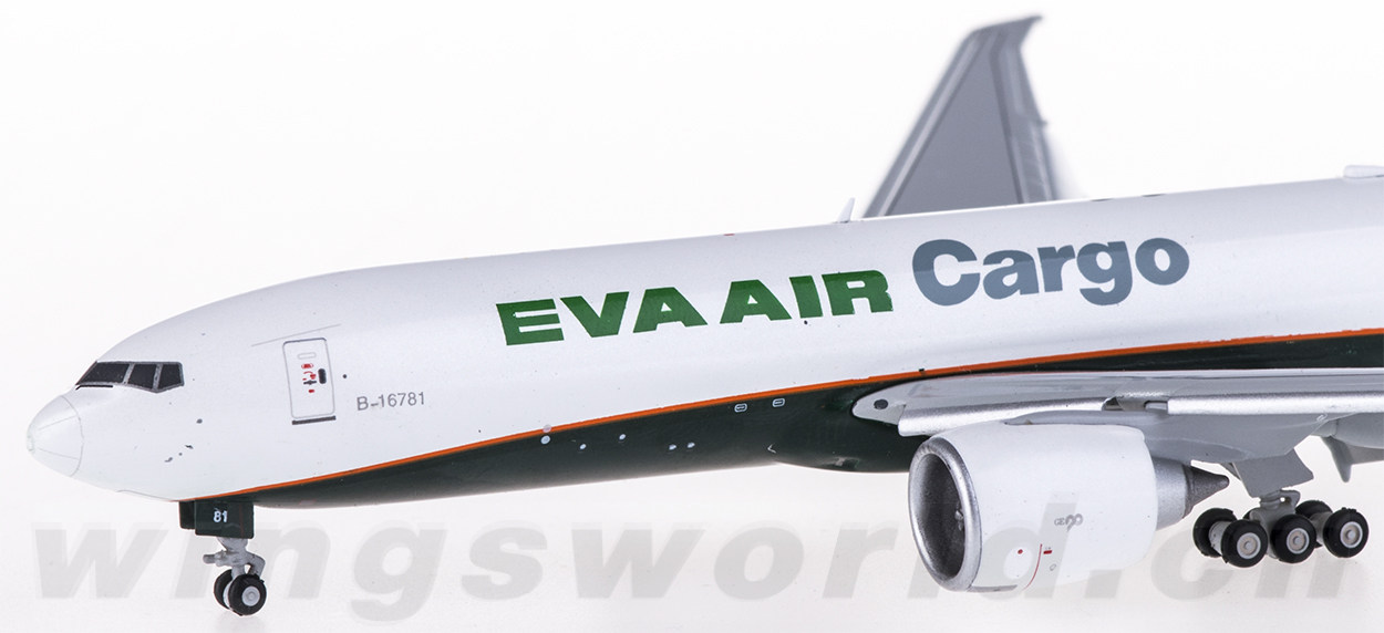 长荣航空波音777-200,华航波音747-400 机型:boeing 777-200 航空公司:eva air 长荣