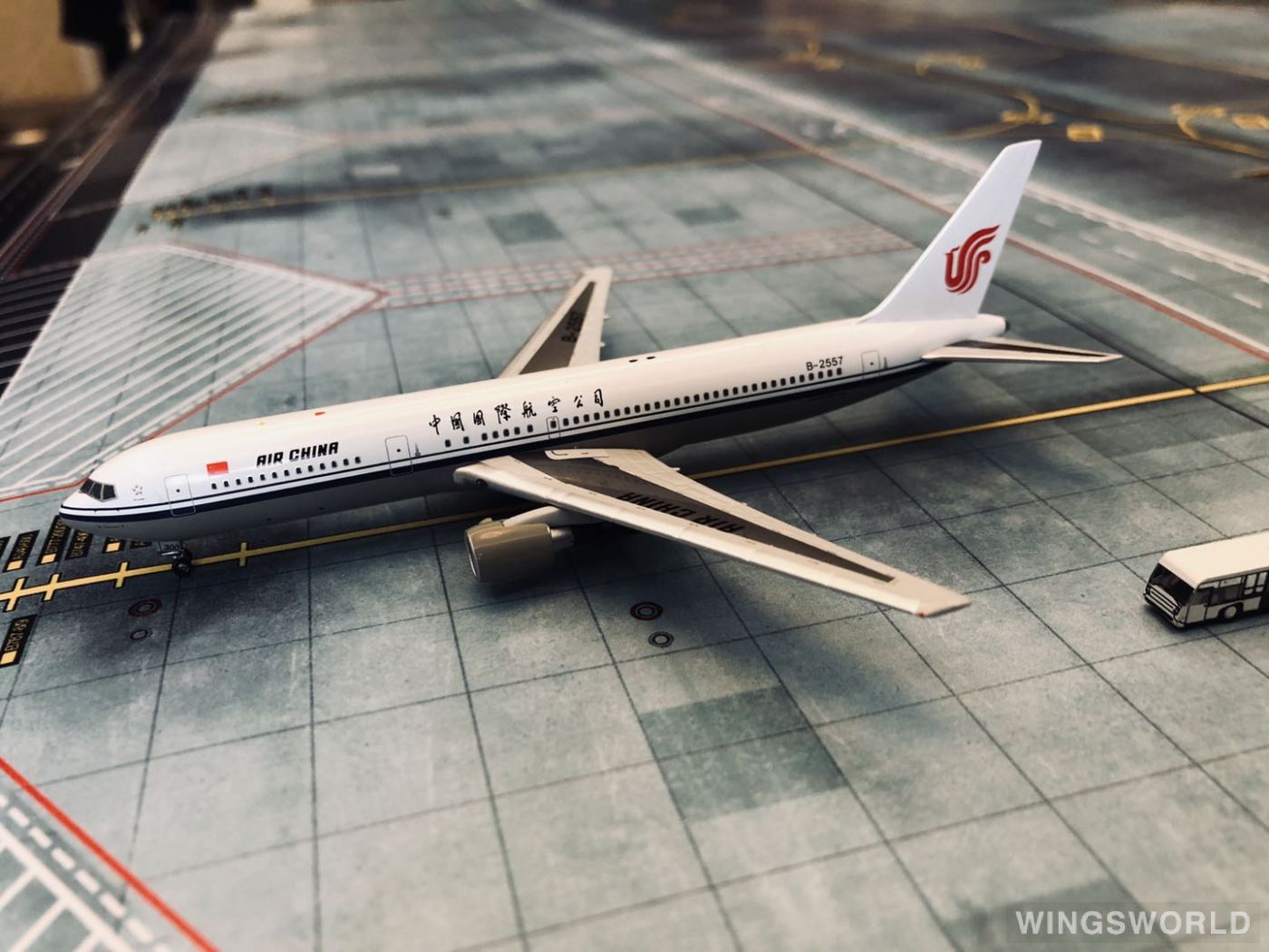 国航波音767-300,国航波音777-300 witty 1:400 wt4763004 air china 中国国际航空 boeing 767-300 b