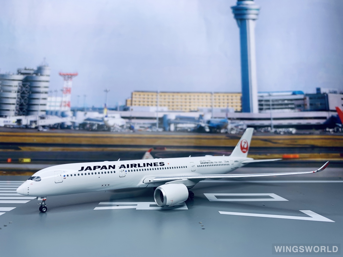 Phoenix Airbus A Japan Airlines Ph Ja Xj