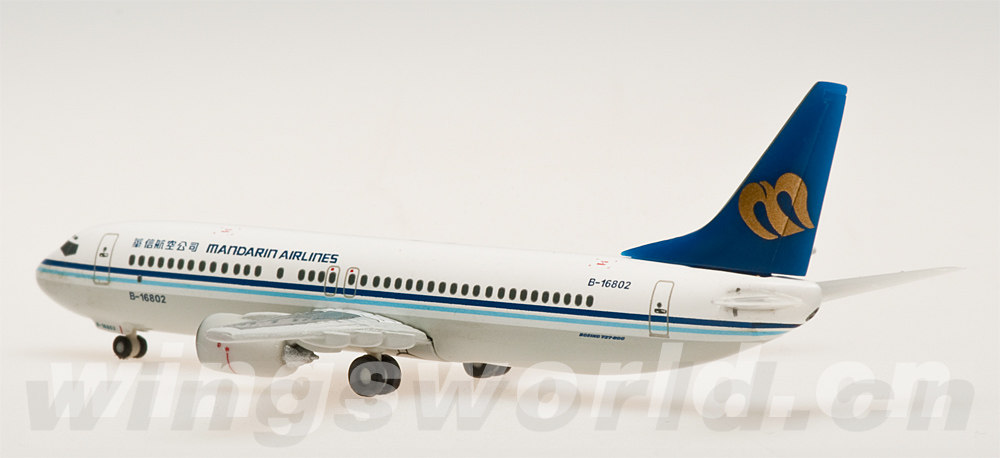 hogan 1:500 hg9604 华信航空 boeing 737-800 b-16802