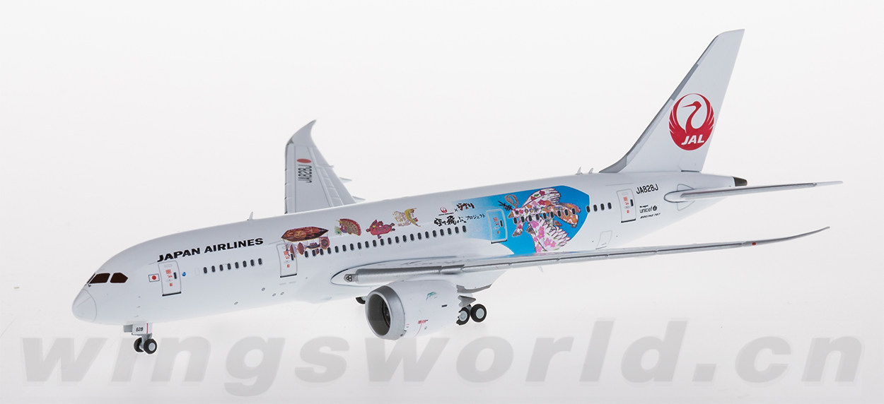 XX4117 Japan Airlines 日本航空Boeing 787-8 JA828J JC Wings 1:400 