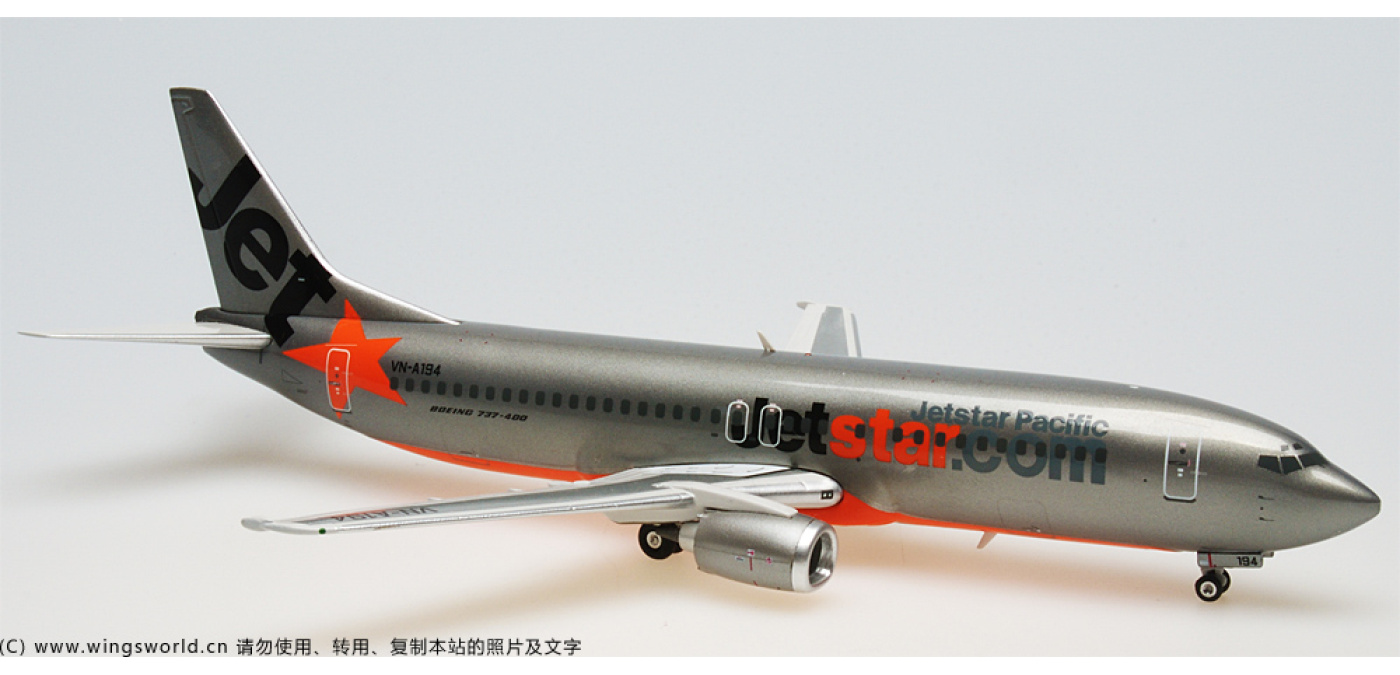 phoenix タイ航空 B737-400 1/200 Amazon.com: Phoenix Royal Thai Air Force for Boeing B737-800