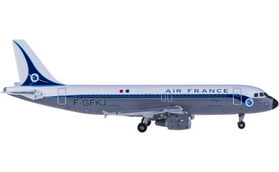 Phoenix 1:400 