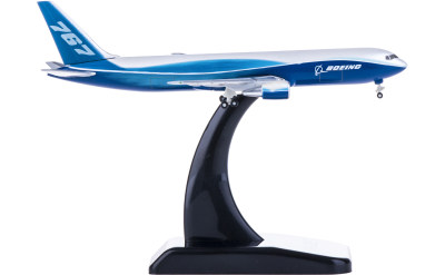 Boeing 767-300F 货机 波音梦想涂装