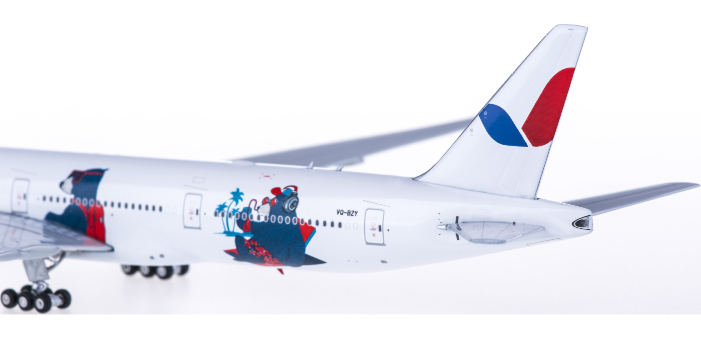 phoenix1/400 エバー航空 777-300ER Amazon | Phoenix 1:400 完成品 EVA Air for Boeing 777-300ER B