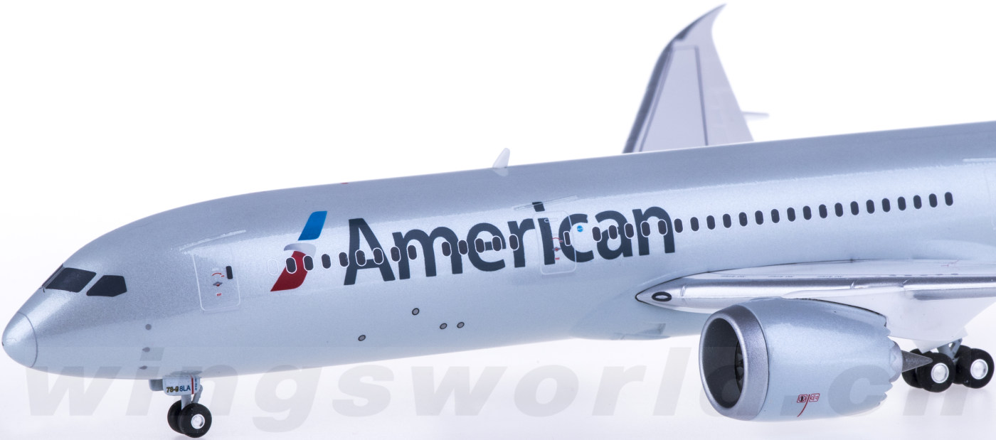 557887 American Airlines 美国航空Boeing 787-9 N820AL Herpa 1