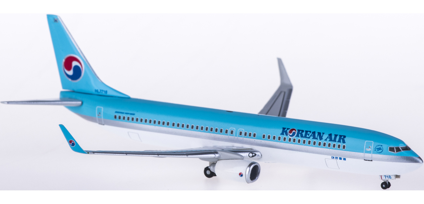 HG9109 Korean Air 大韩航空Boeing 737-900 HL7718 Hogan 1:400