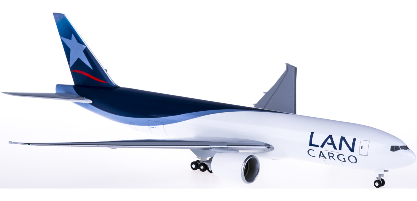 HG2506GR LAN Airlines 智利航空Boeing 777-200F 货机Hogan 1:200