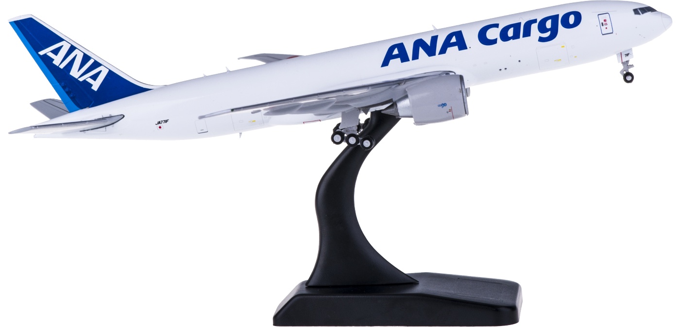 EW4772010 ANA 全日空Boeing 777-200F JA771F 货机JC Wings 1:400 