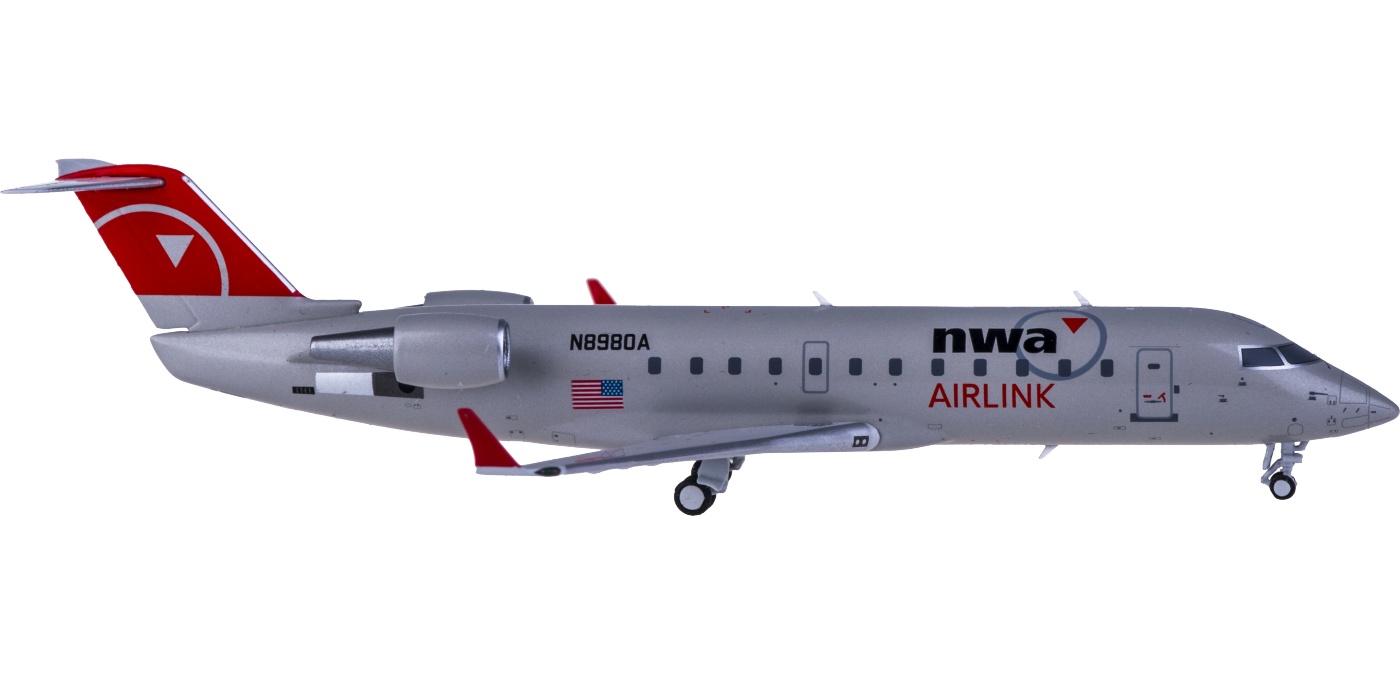 ng44002 northwest airlines 西北航空 bombardier crj440 n8980a ng