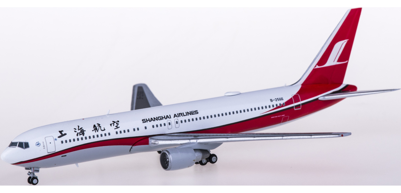 XX4140 Shanghai Airlines 上海航空Boeing 767-300 B-2566 JC Wings 1