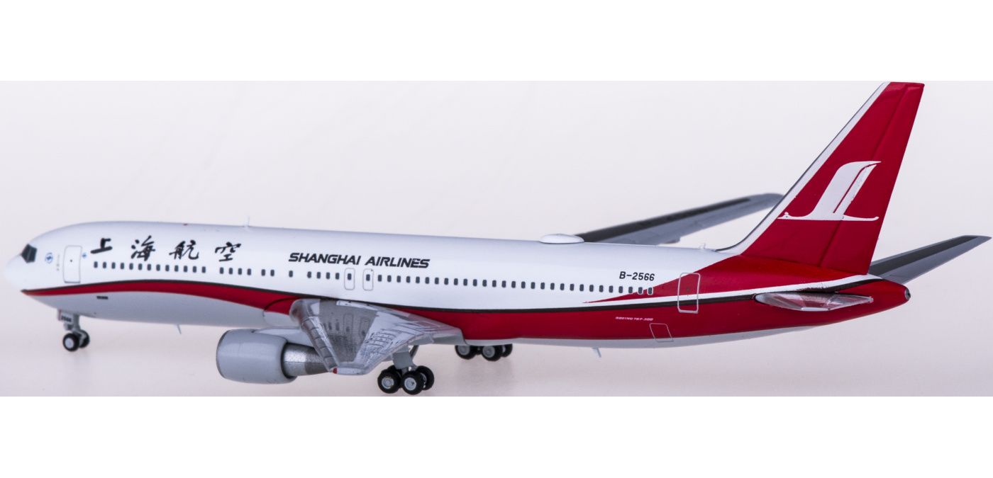 XX4140 Shanghai Airlines 上海航空Boeing 767-300 B-2566 JC Wings 1