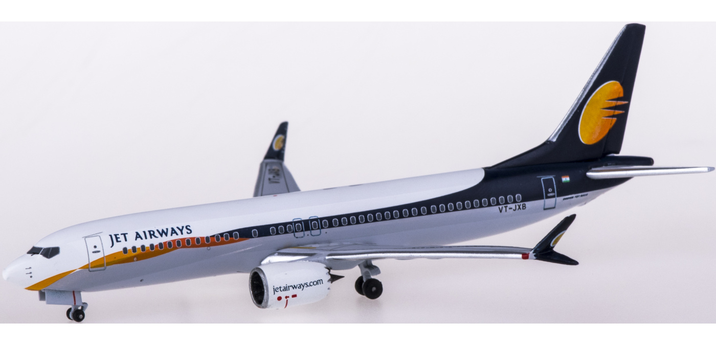 AC419802 Jet Airways 印度捷特航空Boeing 737 MAX 8 VT-JXB