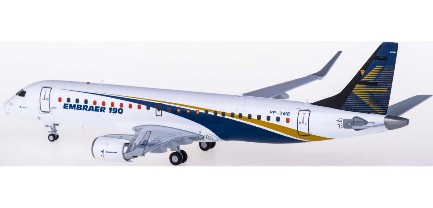 LH2218 Embraer ERJ-190 PP-XMB JC Wings 1:200 -飞机模型世界