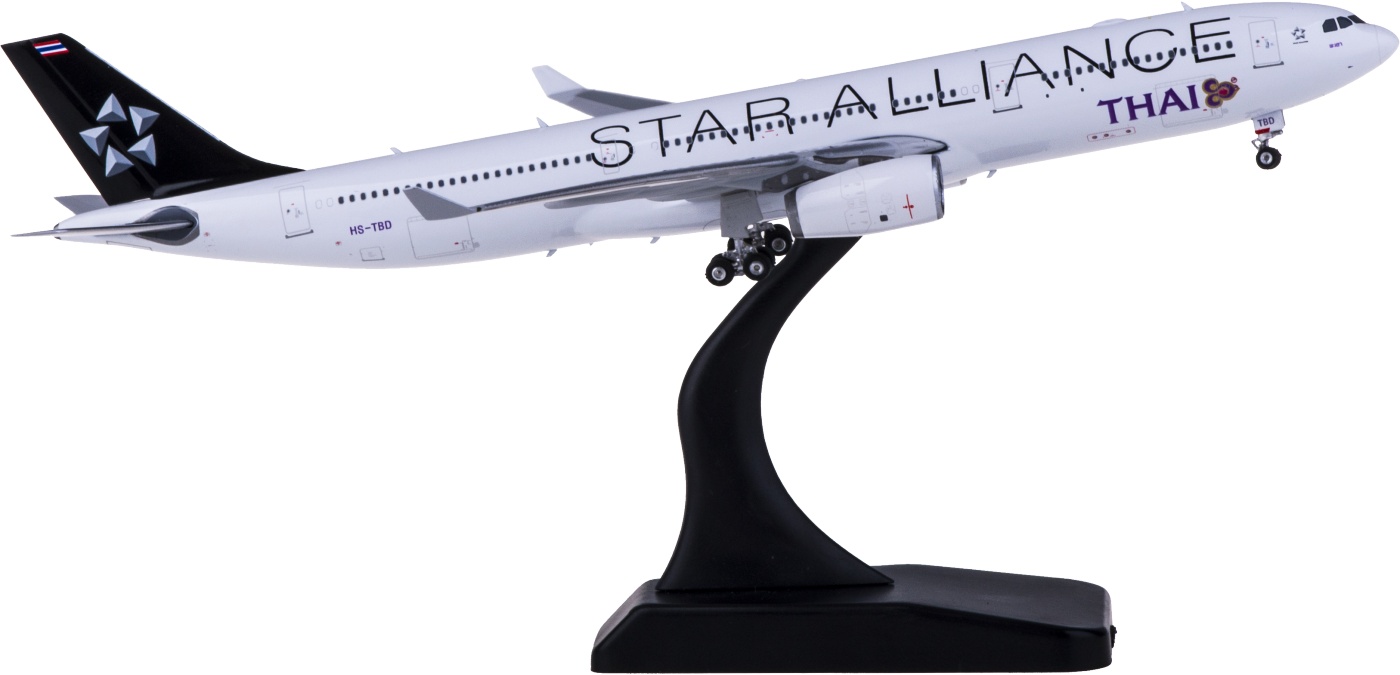Phoenix A330-300 タイ国際航空 「スターアライアンス」 HS-TBD