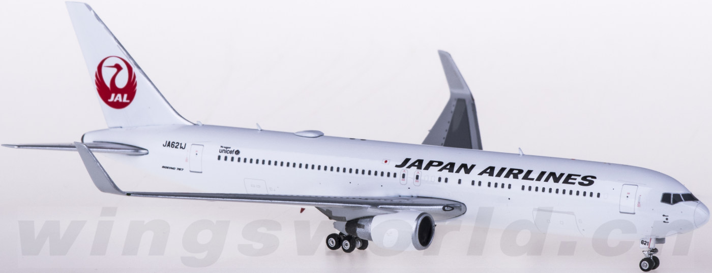 PH04346 Japan Airlines 日本航空Boeing 767-300ER JA621J Phoenix 1 