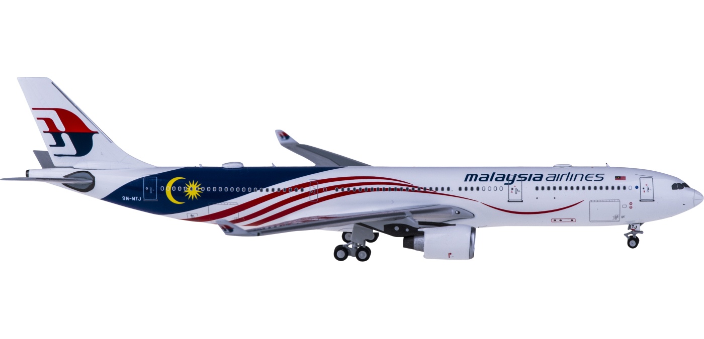 NG62015 Malaysia Airlines 马来西亚航空Airbus A330-300 9M-MTJ