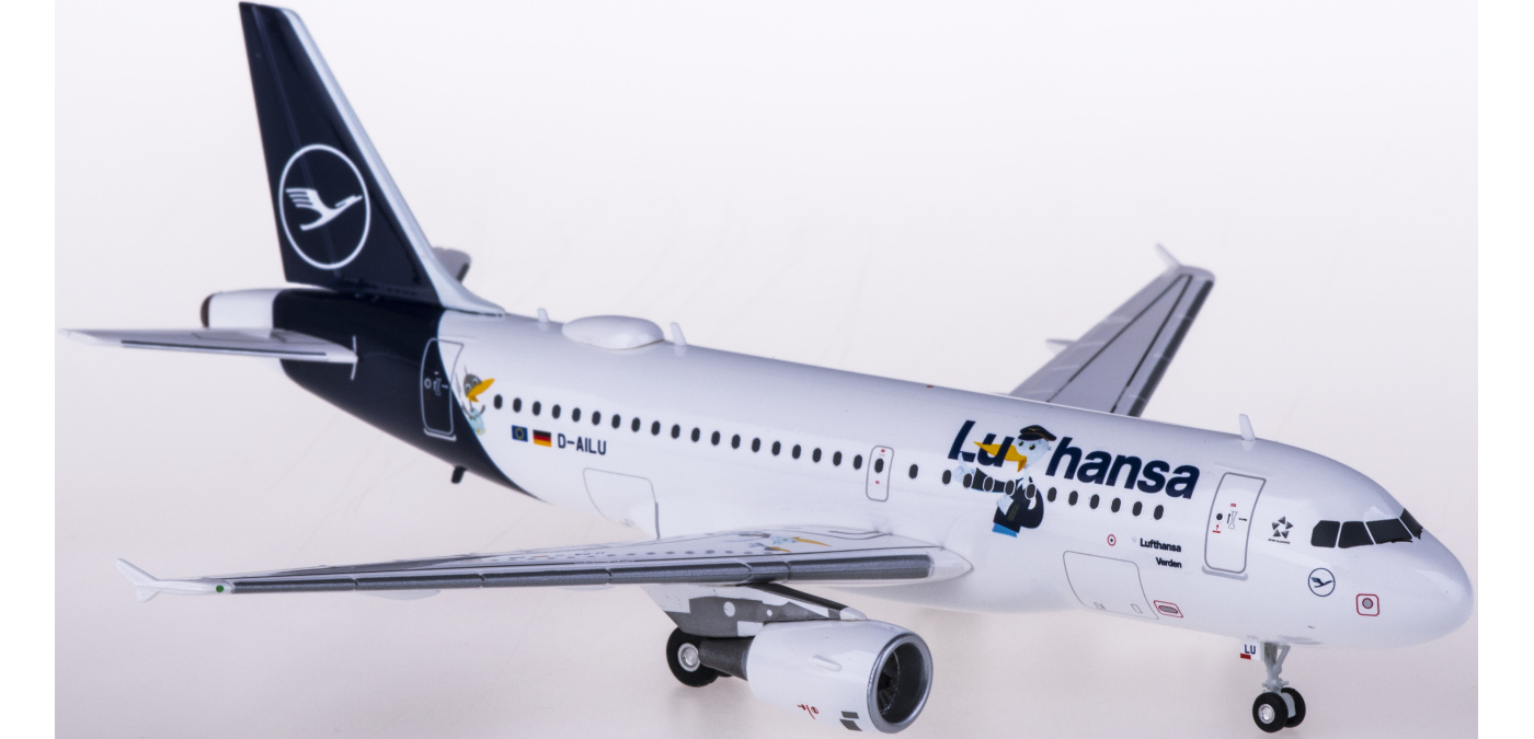航空機・ヘリコプター herpa Lufthansa Airbus A319-100 1/200 herpa Lufthansa Airbus A319-100 1/200 - メルカリ