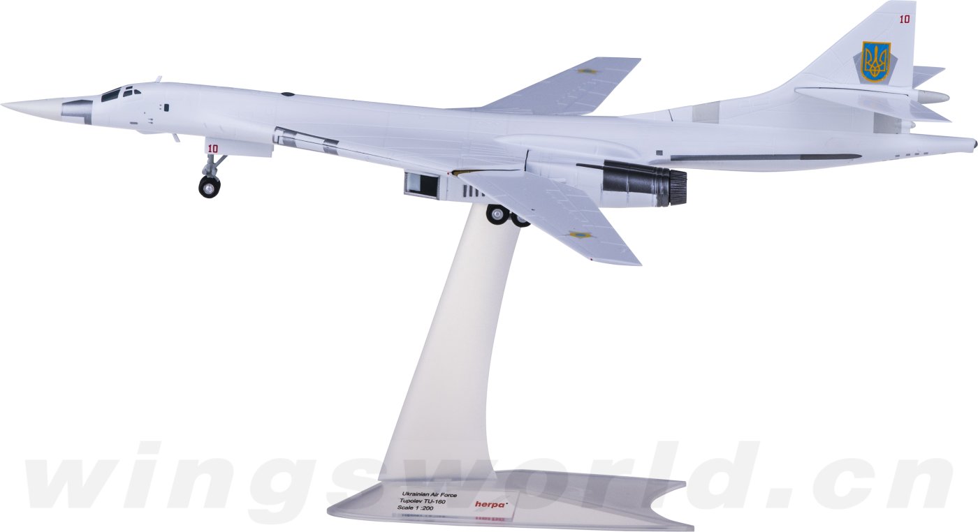 【herpa】ロシア空軍TU-160爆撃機 1/200 herpa】ロシア空軍TU-160爆撃機 1/200 herpa】ロシア空軍TU-160爆撃機