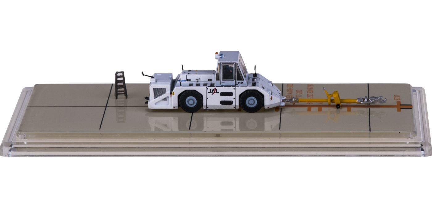 GSE2WT250E03 Japan Airlines 日本航空Komatsu WT250E 飞机拖车JC
