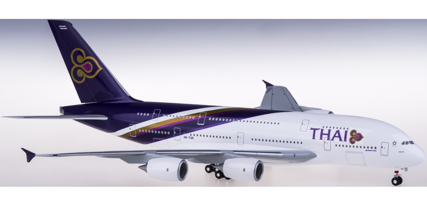 充実の品 hogan 1/200 A380-800 タイ国際航空 航空機・ヘリコプター