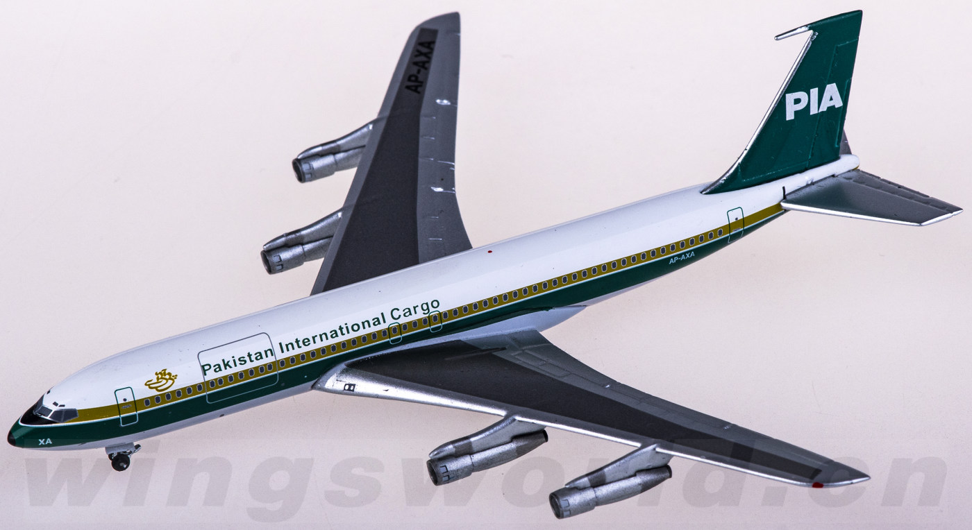 AC419943 PIA 巴基斯坦航空Boeing 707-300 AP-AXA 货机AeroClassics 1