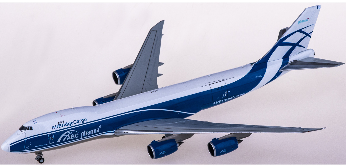 貨物機模型　AirBridgeCargo　B747-8F　1/400　　え 1/400 B747-8F キャセイパシフィックカーゴ B-LJJ ［04428
