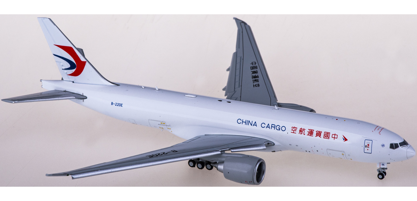 XX4491A China Cargo Airlines 中国货运航空Boeing 777-200LRF B-220E