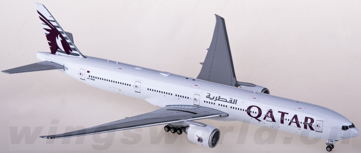 PH11738 Qatar 卡塔尔航空Boeing 777-300ER A7-BOB Phoenix 1