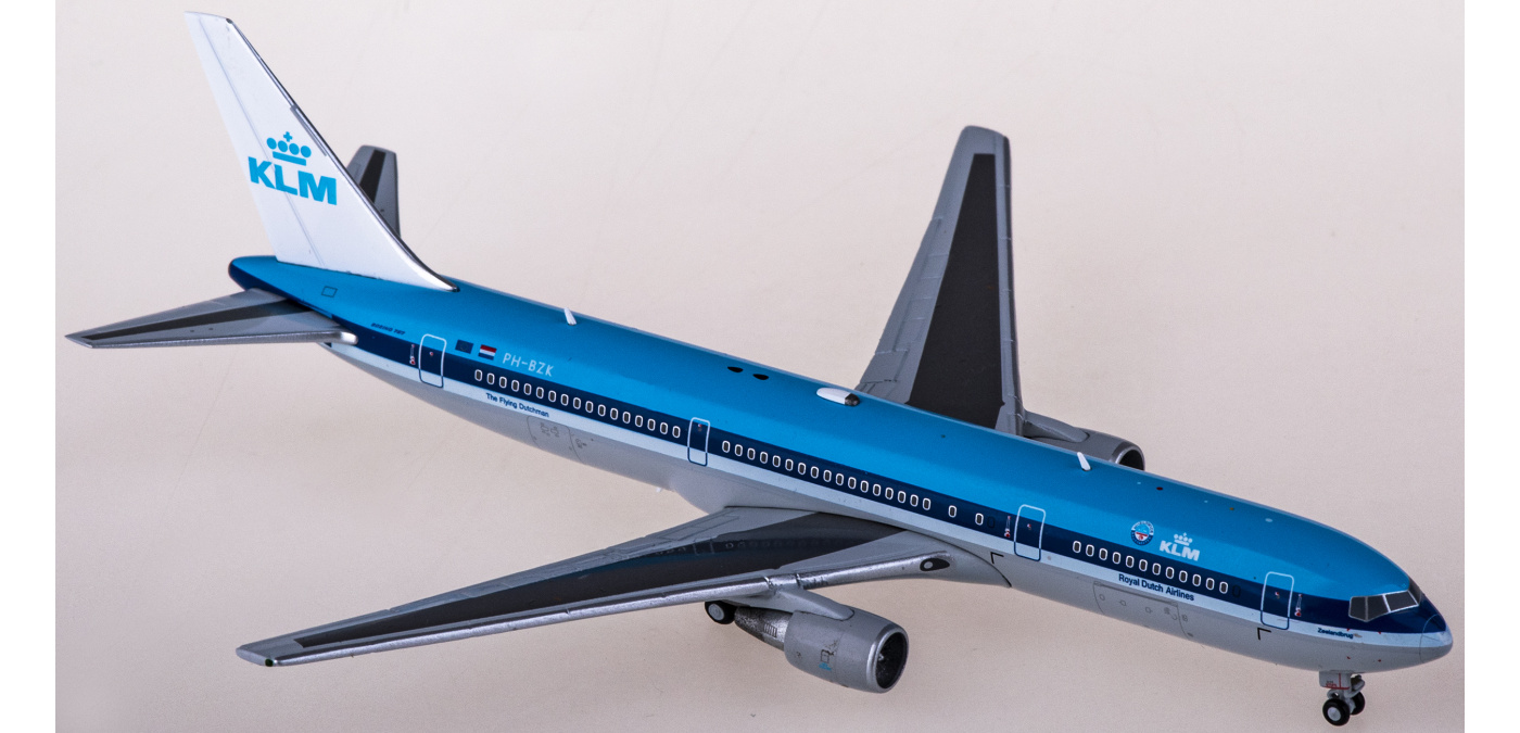KLMオランダ航空 767-300ER PH-BZK 1/400 KLMオランダ航空 767-300ER PH-BZK 1/400 - メルカリ