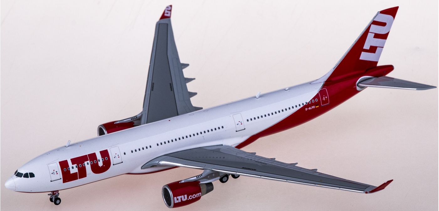 LH4207 LTU International Airbus A330-200 D-ALPD JC Wings 1