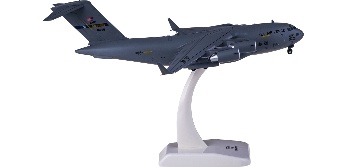 HG60647GR USAF 美国空军Boeing C-17 Globemaster III 88199 Hogan 1