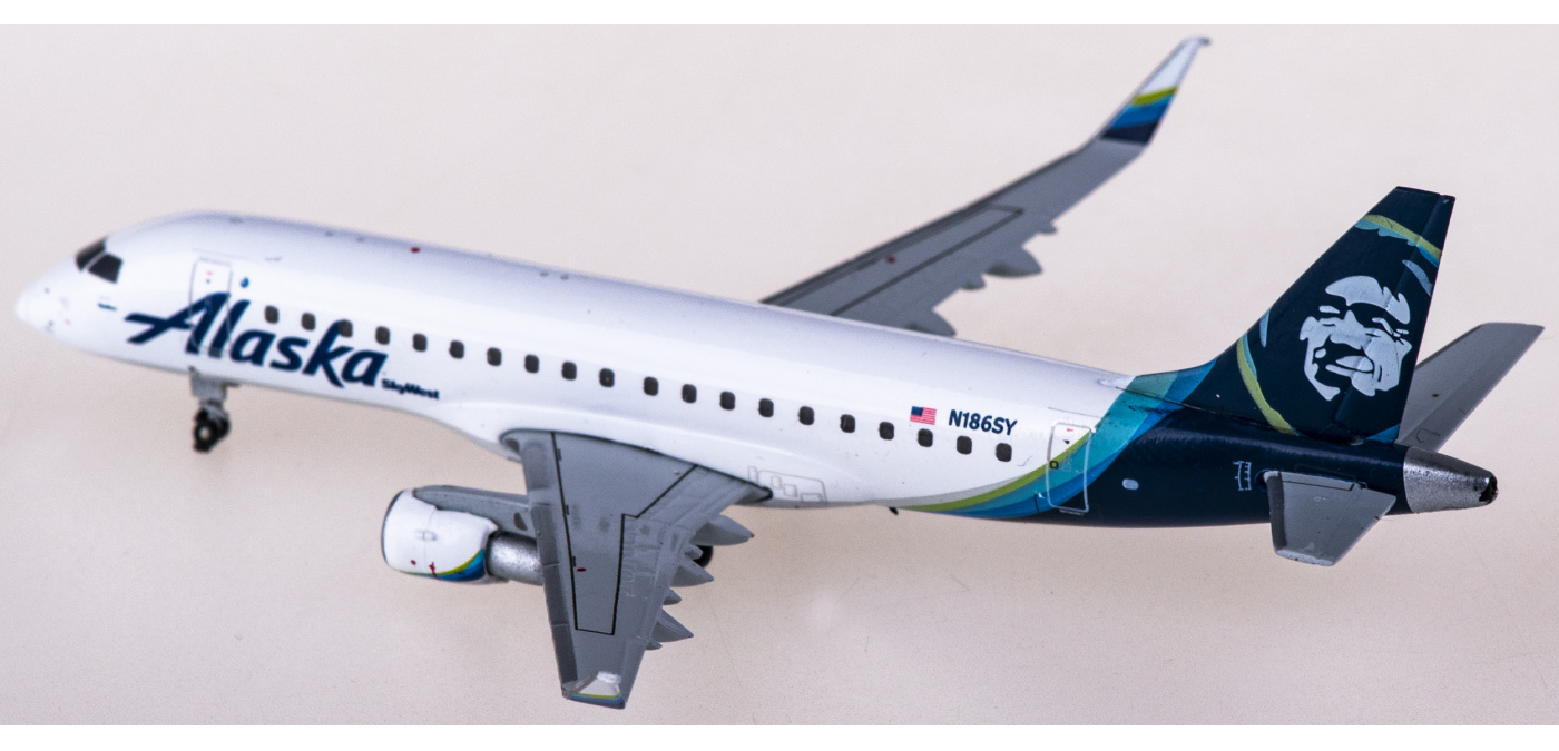 Alaska-Horizon Embraer ERJ-175 N651QX Honoring those who