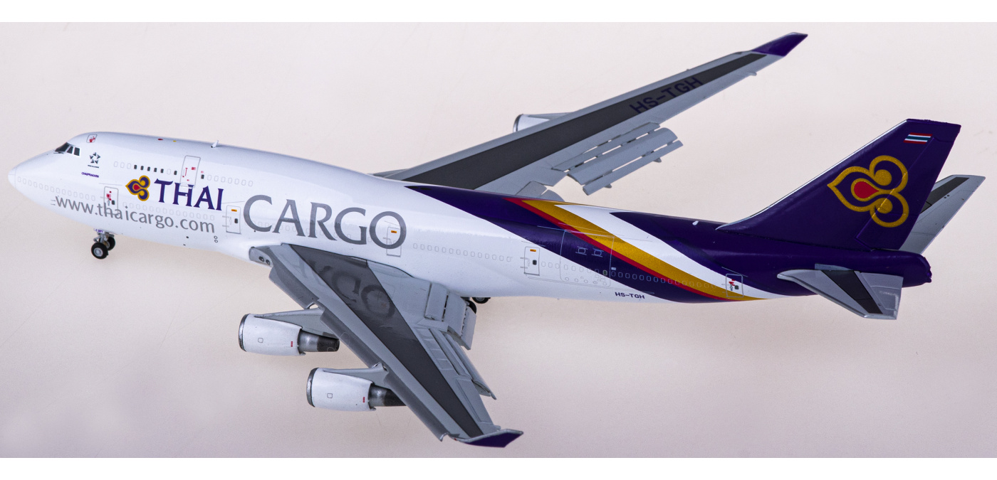 XX40016A Thai Airways 泰国国际航空Boeing 747-400BCF HS-TGH