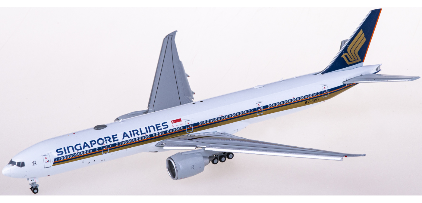 航空機・ヘリコプター Singapore B777-300 9V-SYE Singapore Boeing 777-300 that was affected by severe
