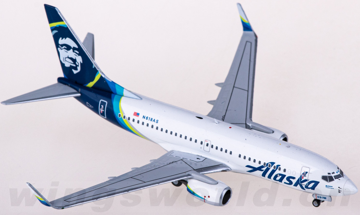 NG77017 Alaska Airlines 阿拉斯加航空Boeing 737-700 N618AS