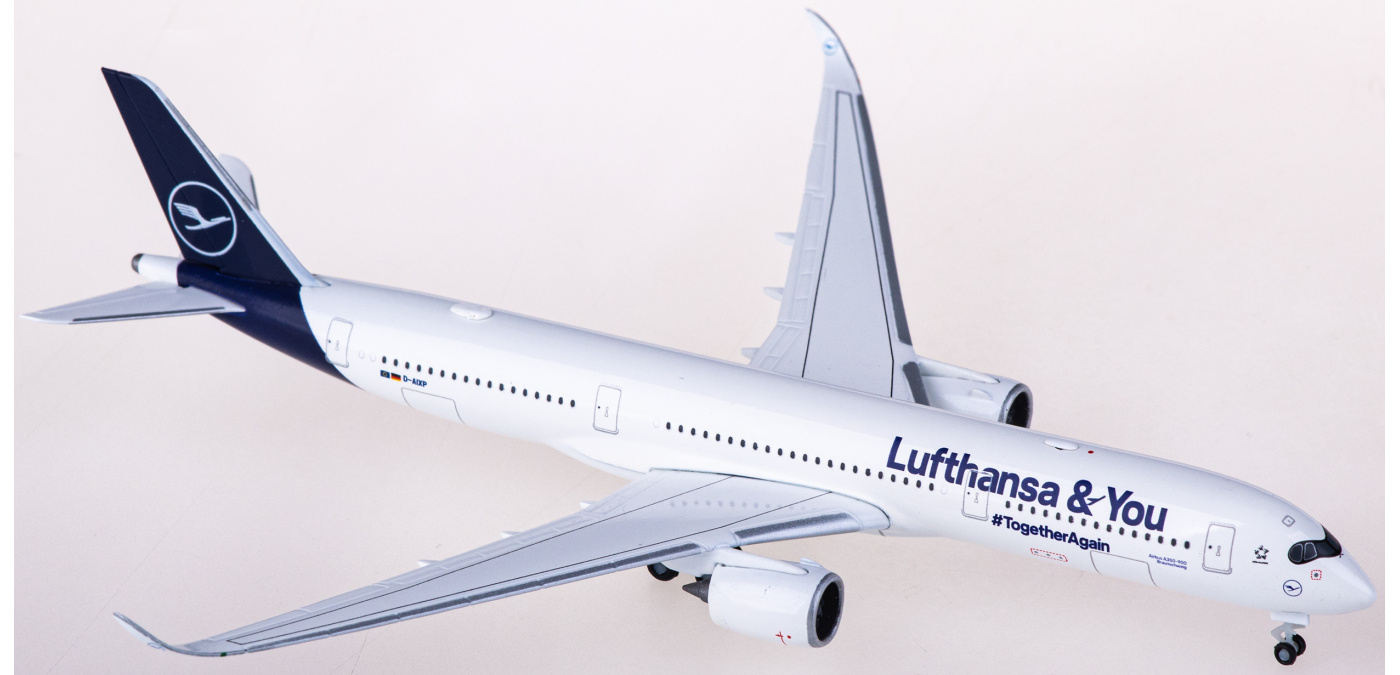 航空機・ヘリコプター 1/200 Lufthansa A350-900 D-AIXA herpa 1:500 Herpa Lufthansa Airbus Industries A350-900 D-AIXP 536066