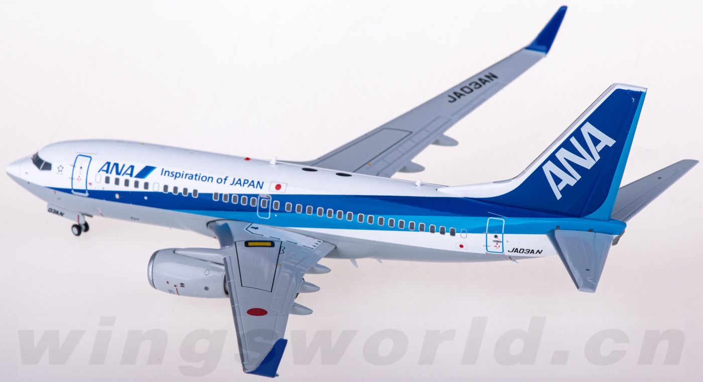 JC Wings 1:200 ANA B737-700ER JA10AN