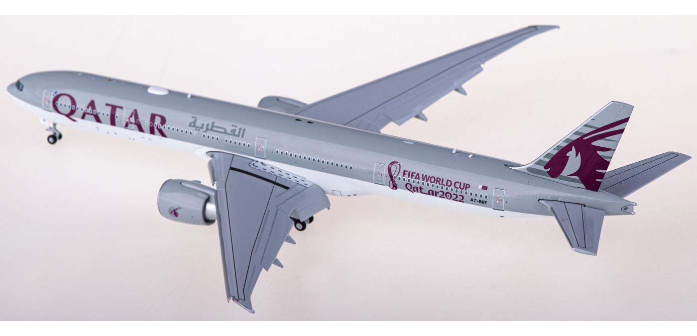 航空機・ヘリコプター 1/400 Cathay Pacific 777-300ER(B-KPP) JC 1/400 Cathay Pacific 777-300ER(B-KPP) JC - メルカリ
