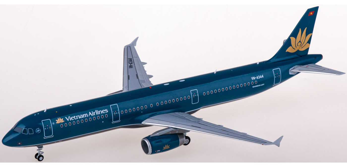 商談品‼️Vietnam Airlines Airbus A321 1/200 ScaleModelStore.com :: JC Wings 1:200 - LH2420 - Vietnam