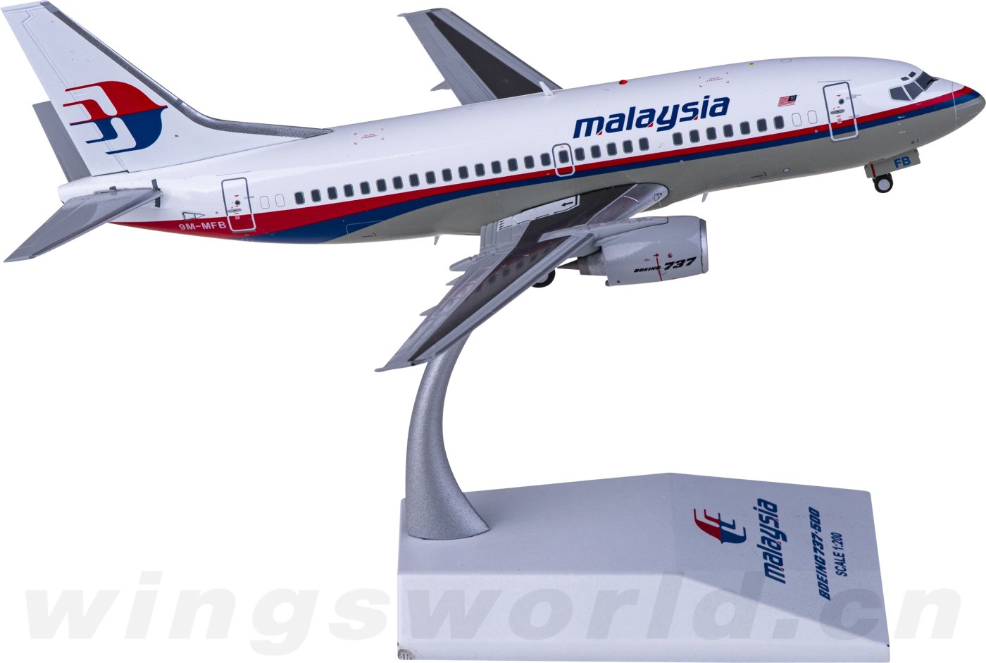 XX20253 Malaysia Airlines 马来西亚航空Boeing 737-500 9M-MFB