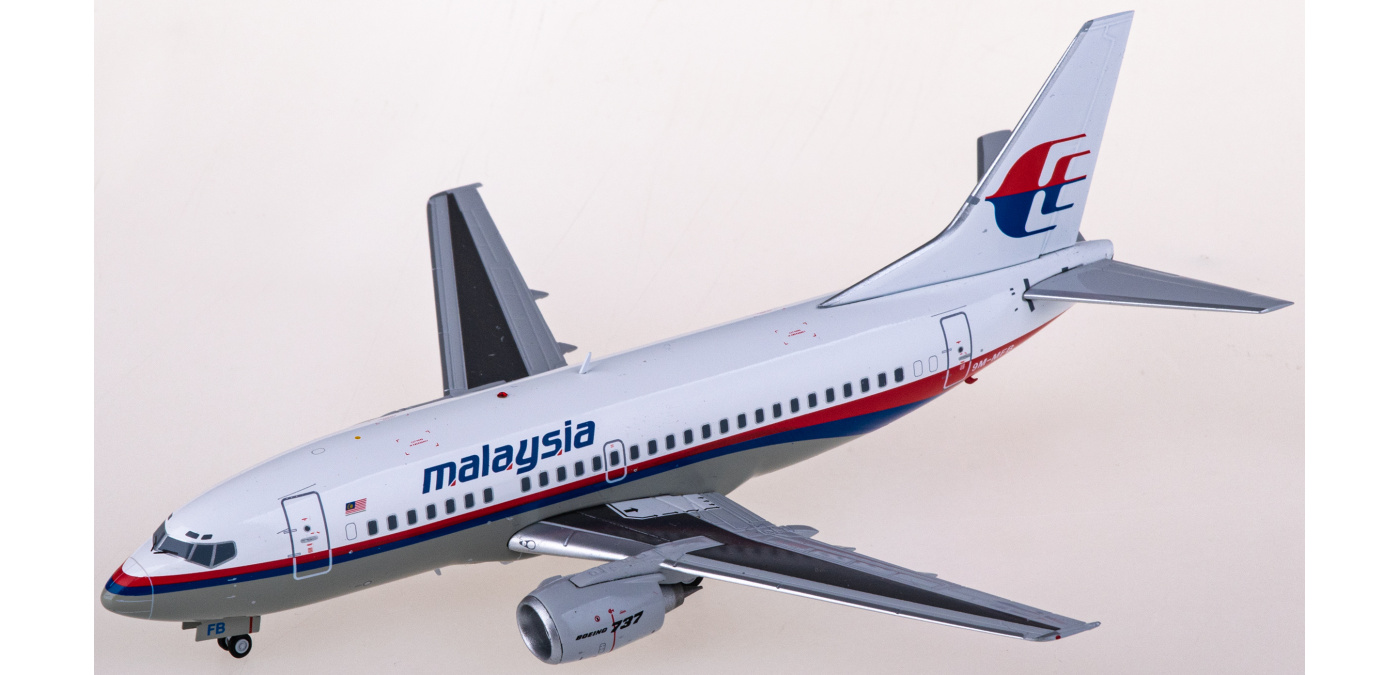 XX20253 Malaysia Airlines 马来西亚航空Boeing 737-500 9M-MFB