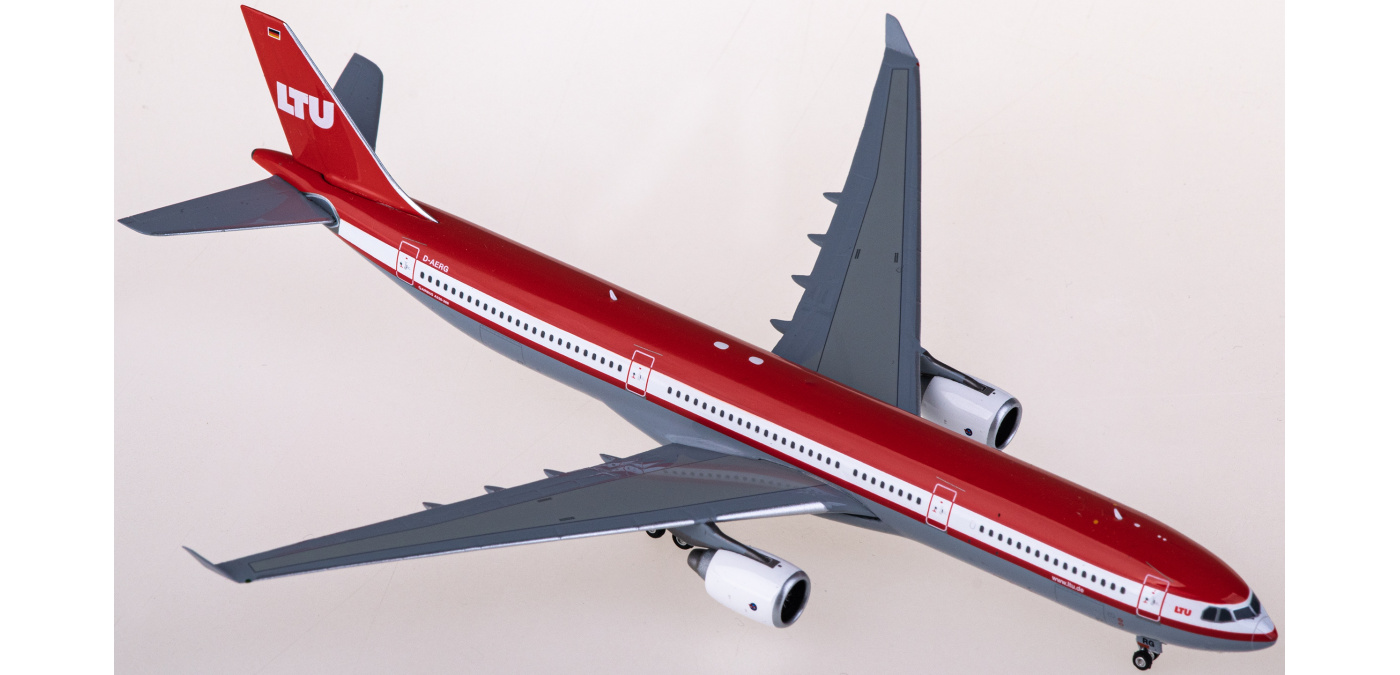 PH11827 LTU International Airbus A330-300 D-AERG Phoenix 1