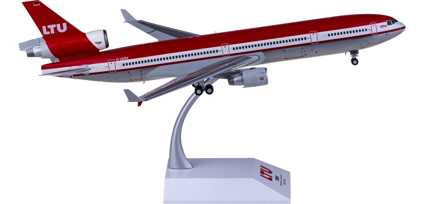 LH2313 LTU International McDonnell Douglas MD-11 D-AERX JC