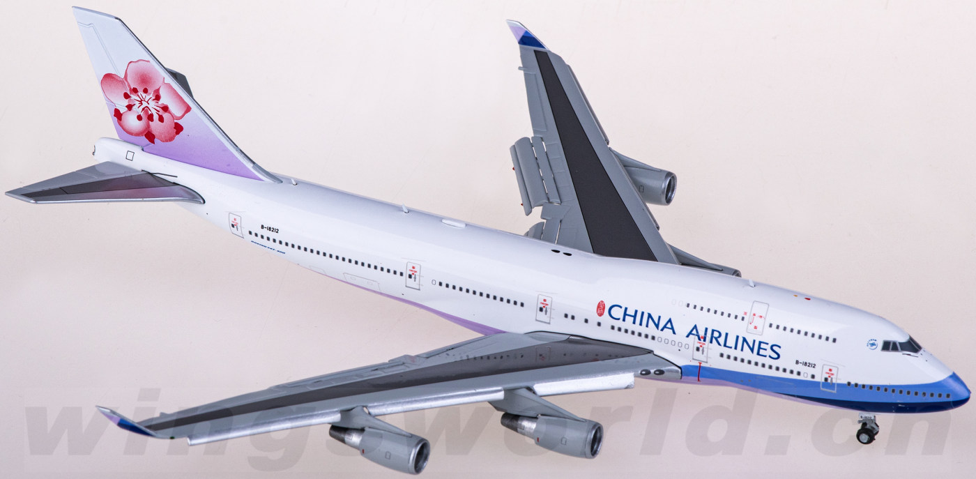 XX4475A China Airlines 中华航空Boeing 747-400 B-18212 襟翼放下版JC 