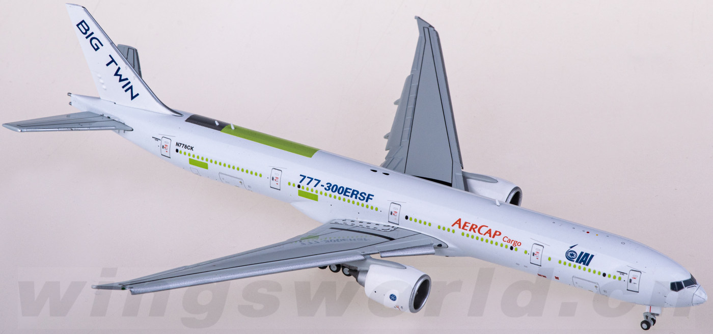 航空機・ヘリコプター 1/400 Cathay Pacific 777-300ER(B-KPP) JC Cathay Pacific Boeing 777-300ER B-KPP JC Wings EW477W004