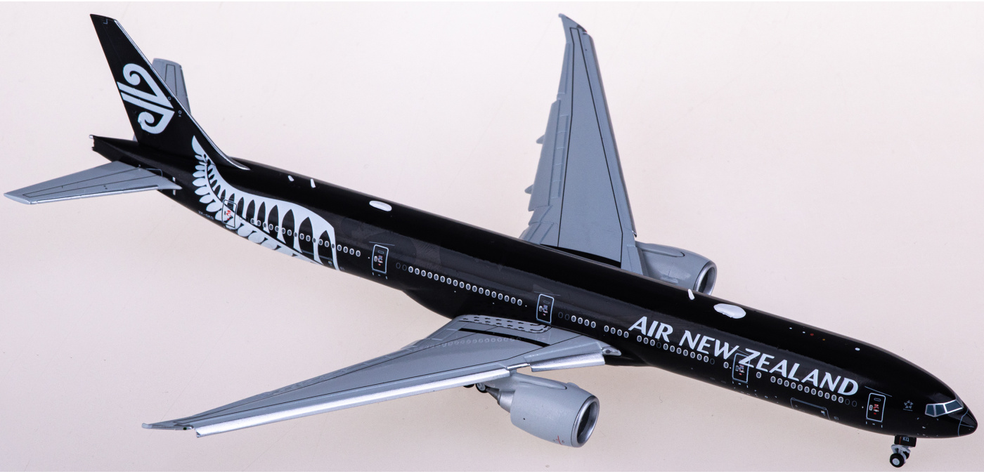 XX40006A Air New Zealand 新西兰航空Boeing 777-300ER ZK-OKQ 襟翼 