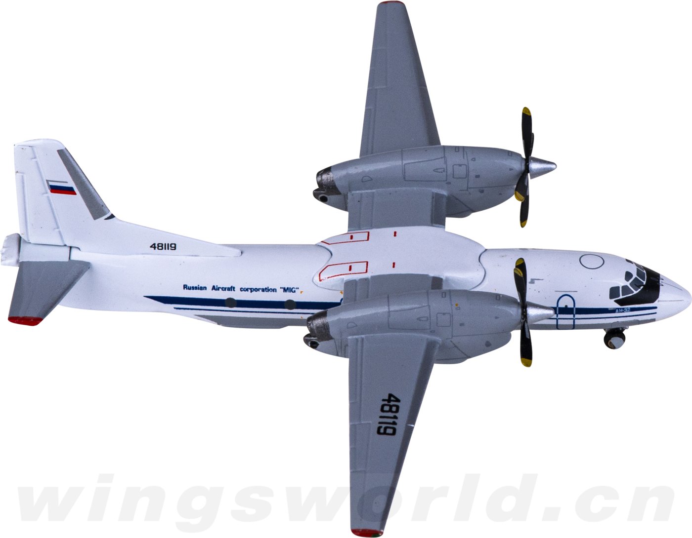航空機・ヘリコプター JC Wings 1:400 Antonov ASTC An-32 48119 JC Wings 1/400 Antonov Design Bureau An-32 transport plane