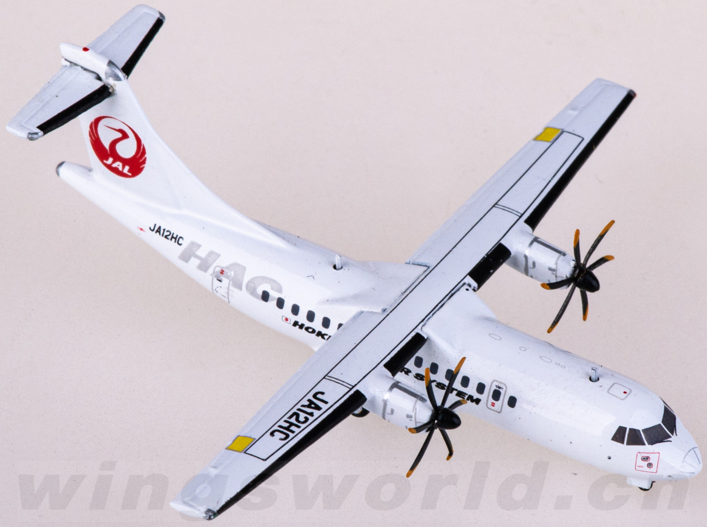 EW4AT4005 Hokkaido Air System 北海道空中系统ATR-42 JA12HC JC
